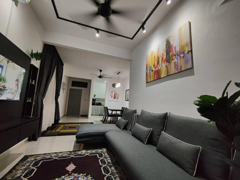 F&H Homestay,Ipoh Eksteriør billede