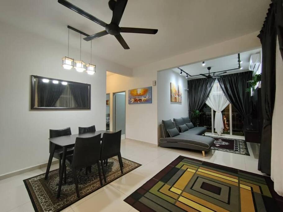 F&H Homestay,Ipoh Eksteriør billede