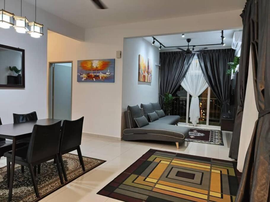 F&H Homestay,Ipoh Eksteriør billede